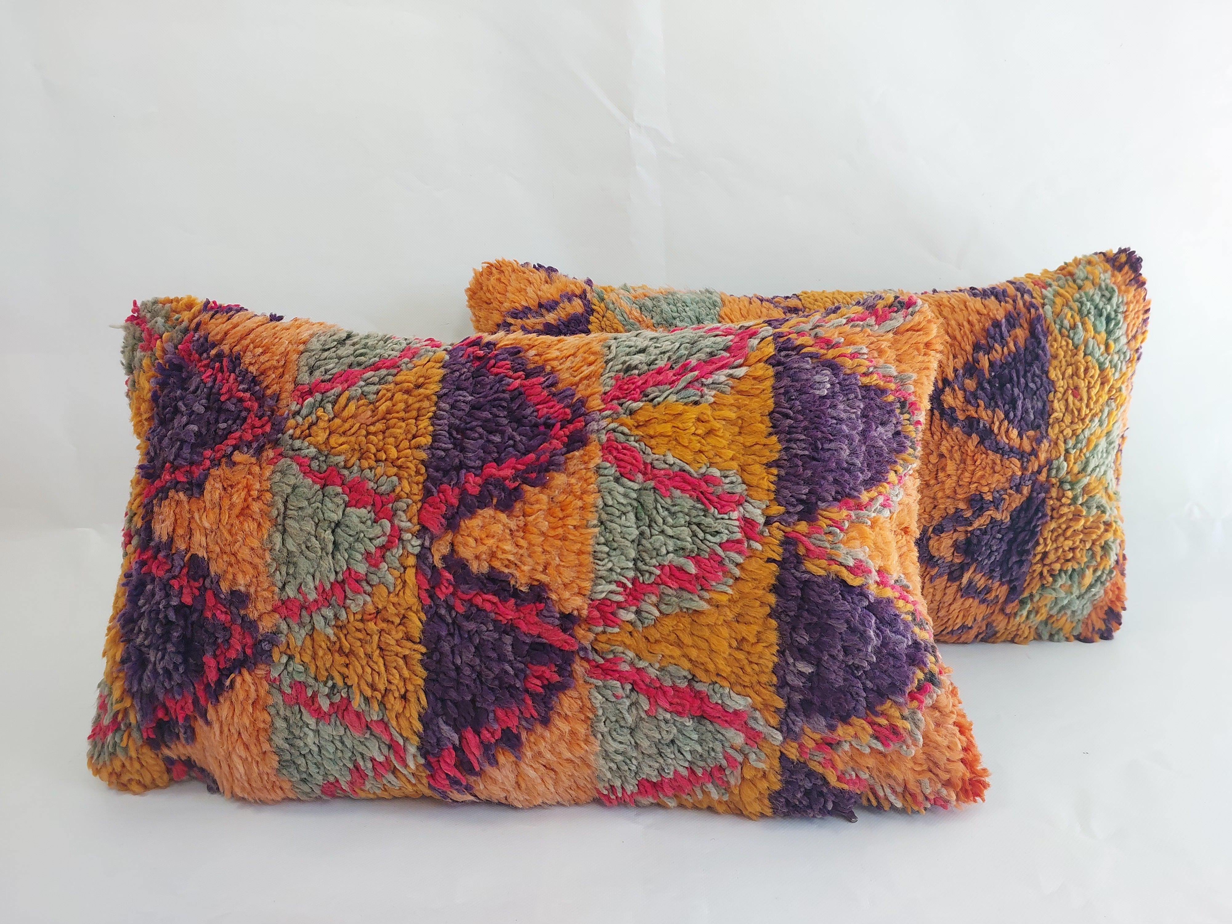 Aït Bou Ichaouen Moroccan Pillow - Handmade Berber Wool Cushion 14x24 - Vintage Colorful Boho Lumbar Pillow - Authentic Tribal Moroccan Deco MoroccanBazzArts
