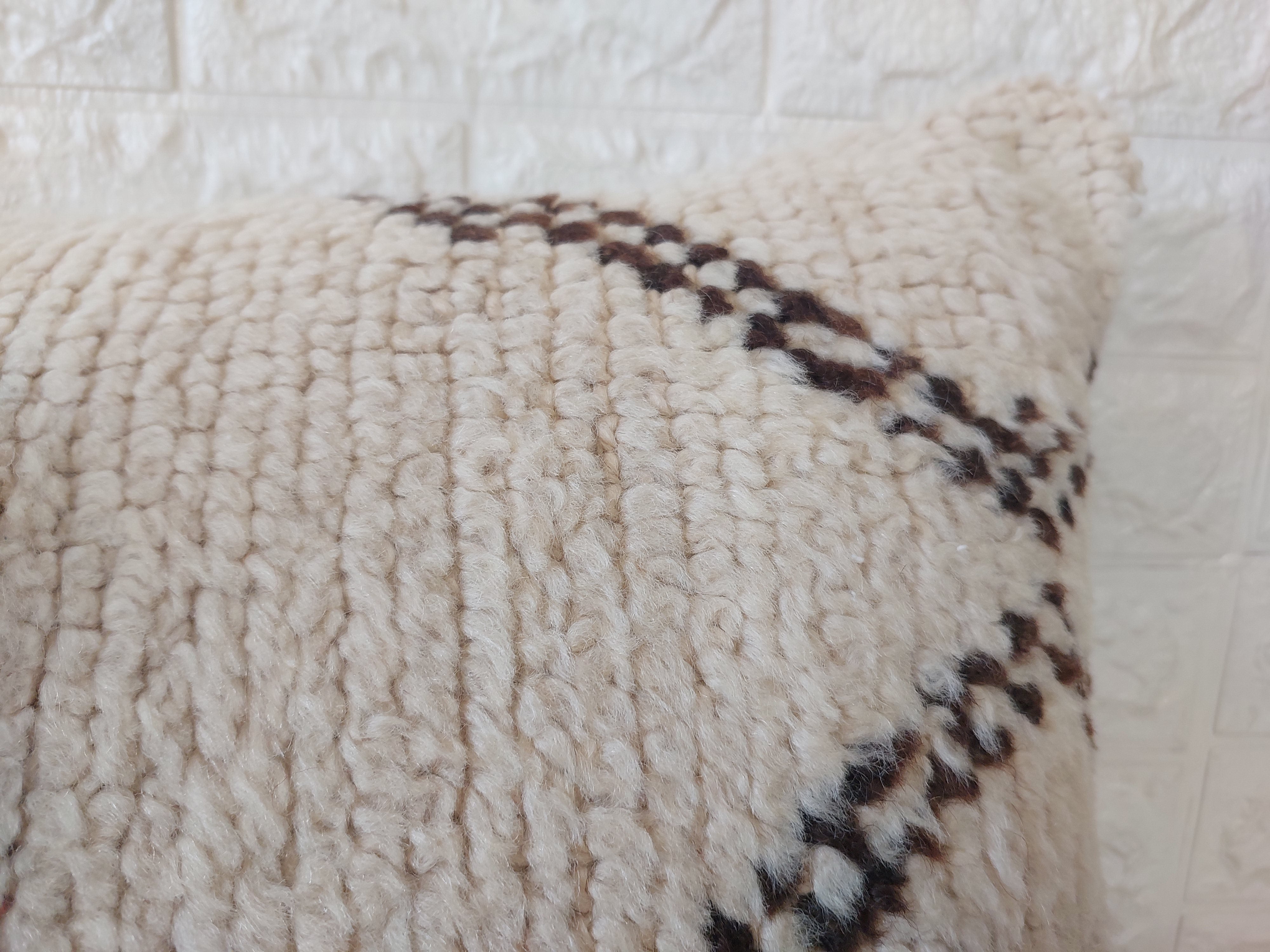 Set of 2 Vintage Azilal Moroccan Rug Pillows | 40x60 cm Ivory & Brown Undyed Wool Cushion Covers | Authentic Boho Lumbar Pillow Covers MoroccanBazzArts